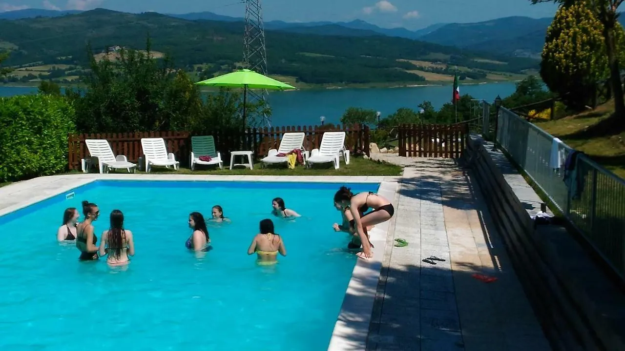 Agriturismo Calcinaia sul lago Villa Sansepolcro Alloggio per agriturismo