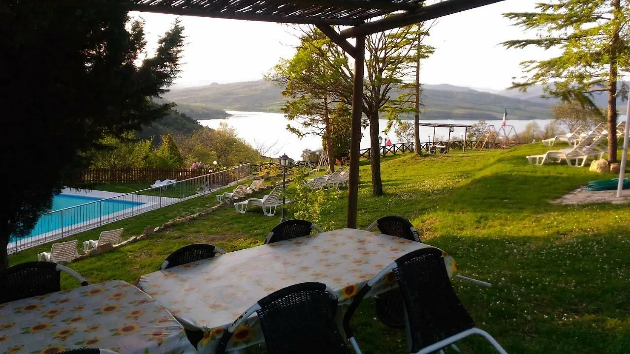 Agriturismo Calcinaia sul lago Villa Sansepolcro Alloggio per agriturismo