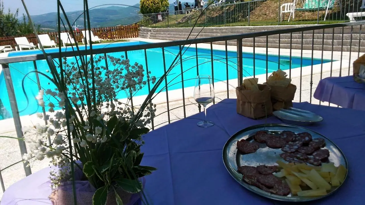 Farm stay Agriturismo Calcinaia Sul Lago Villa Sansepolcro Italy