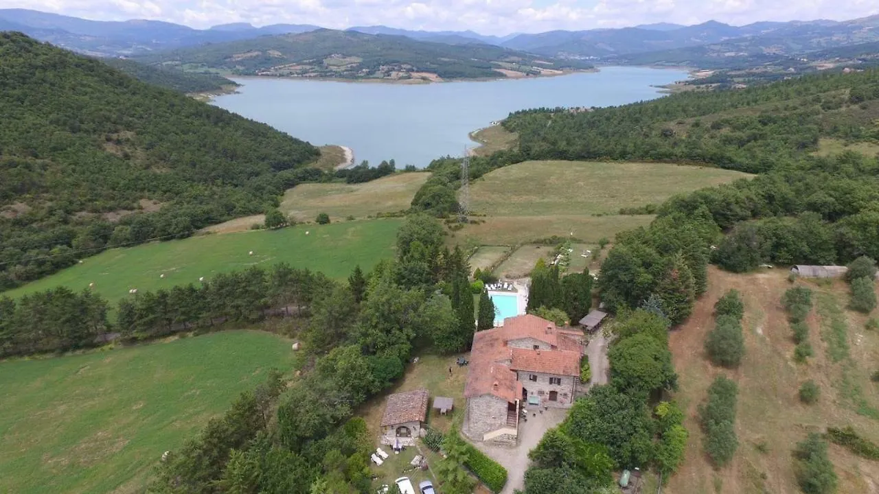 Agriturismo Calcinaia Sul Lago Villa Sansepolcro Farm stay