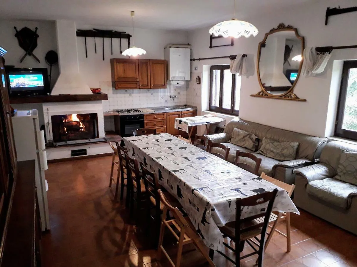 Farm stay Agriturismo Calcinaia Sul Lago Villa Sansepolcro Italy