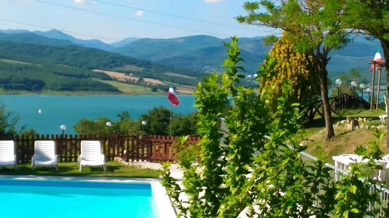 Farm stay Agriturismo Calcinaia Sul Lago Villa Sansepolcro